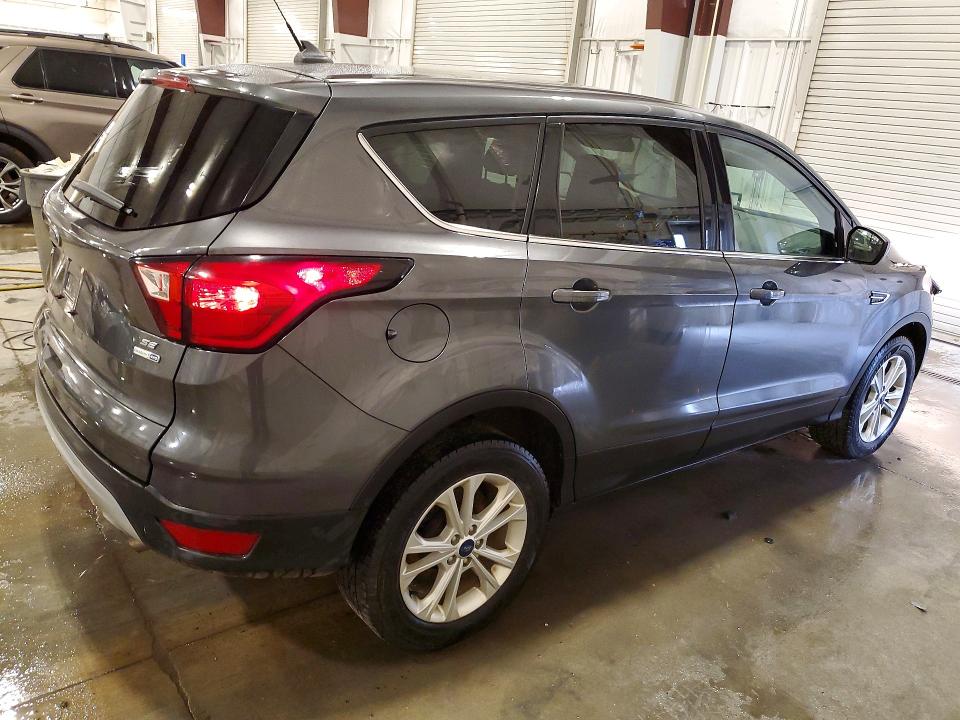 Продаж на аукціоні авто 2019 Ford Escape, vin: 1FMCU9GD3KUA54706, номер лоту: 49409186