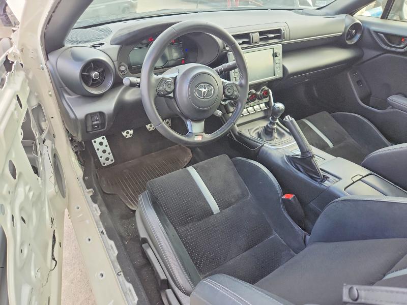 Продажа на аукционе авто 2024 Toyota Gr86, vin: JF1ZNBE1XR9754723, номер лота: 48588966