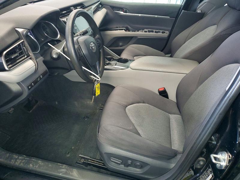 51289936 :رقم المزاد ، 4T1C11AK0LU940114 vin ، 2020 Toyota Camry مزاد بيع