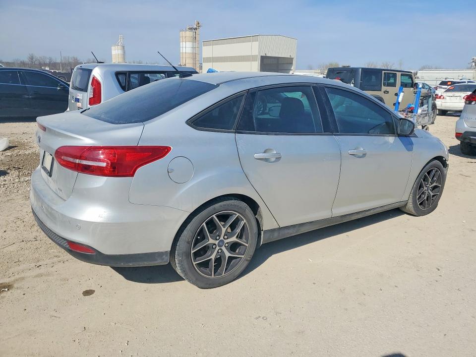 48844506 :رقم المزاد ، 1FADP3H22JL203515 vin ، 2018 Ford Focus مزاد بيع