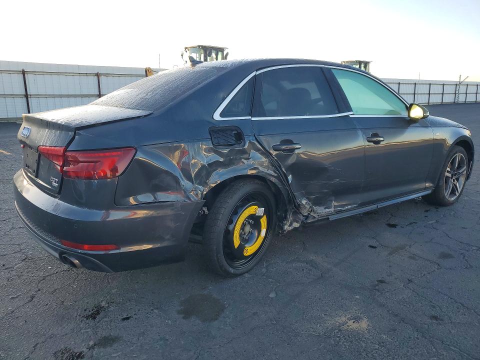 2018 Audi A4 მანქანა იყიდება აუქციონზე, vin: WAULMAF42JA074319, აუქციონის ნომერი: 49972506