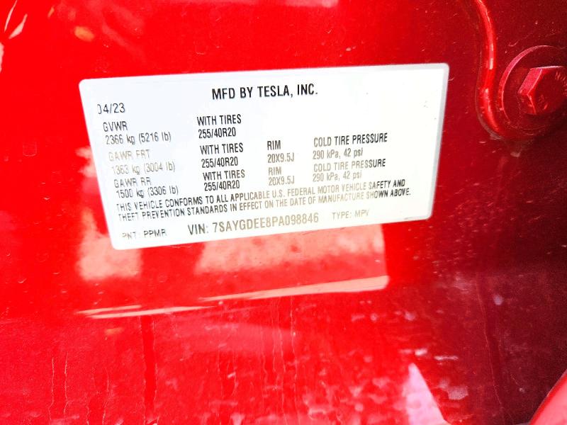 49593986 :رقم المزاد ، 7SAYGDEE8PA098846 vin ، 2023 Tesla Model Y مزاد بيع