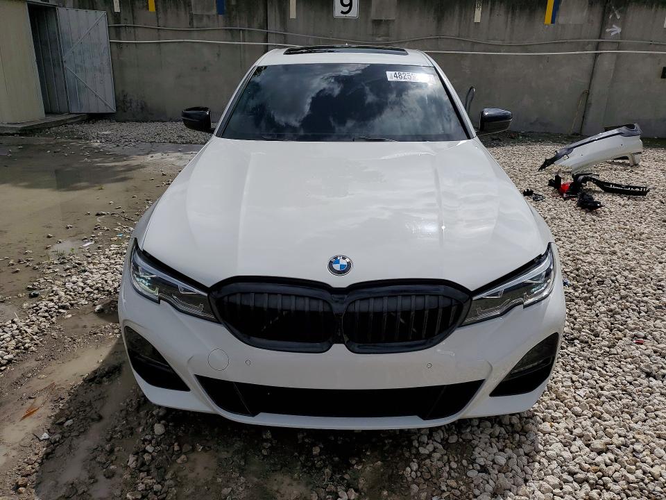 48259466 :رقم المزاد ، 3MW5P7J00M8B89427 vin ، 2021 Bmw 330e مزاد بيع