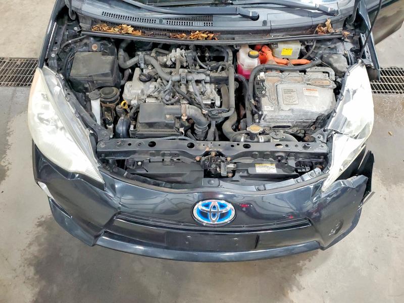2014 Toyota Prius C მანქანა იყიდება აუქციონზე, vin: JTDKDTB39E1070586, აუქციონის ნომერი: 49862386