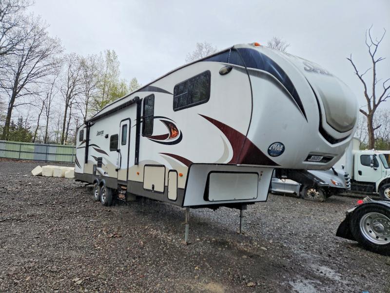 2015 Keystone Rv Sprinter მანქანა იყიდება აუქციონზე, vin: 4YDF32423F1531217, აუქციონის ნომერი: 50633816