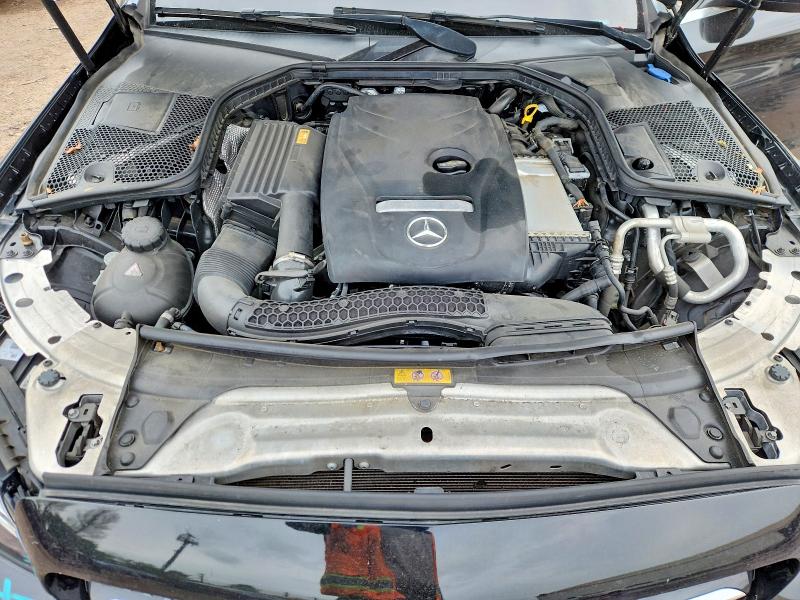 51453656 :رقم المزاد ، 55SWF4KB6JU250925 vin ، 2018 Mercedes-benz C مزاد بيع