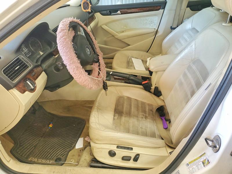49362526 :رقم المزاد ، 1VWCM7A39CC012313 vin ، 2012 Volkswagen Passat مزاد بيع