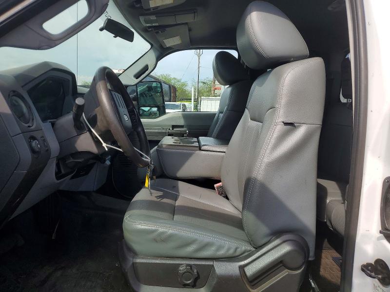 49671226 :رقم المزاد ، 1FT8X3DT0FED59980 vin ، 2015 Ford F350 مزاد بيع