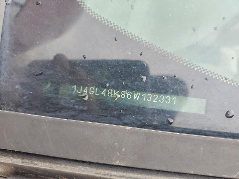 51670886 :رقم المزاد ، 1J4GL48K86W132331 vin ، 2006 Jeep Liberty مزاد بيع