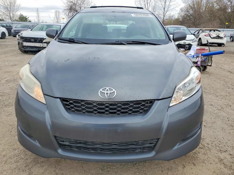 50495686 :رقم المزاد ، 2T1LE4EE8AC015721 vin ، 2010 Toyota Corolla Matrix مزاد بيع
