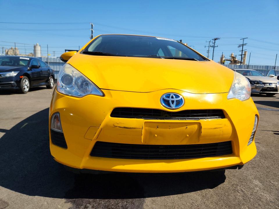 Продаж на аукціоні авто 2014 Toyota Prius, vin: JTDKDTB38E1082227, номер лоту: 48950896