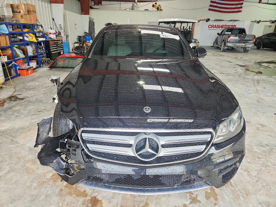Продажа на аукционе авто 2019 Mercedes-benz E, vin: WDDZF4JB9KA682893, номер лота: 49016276
