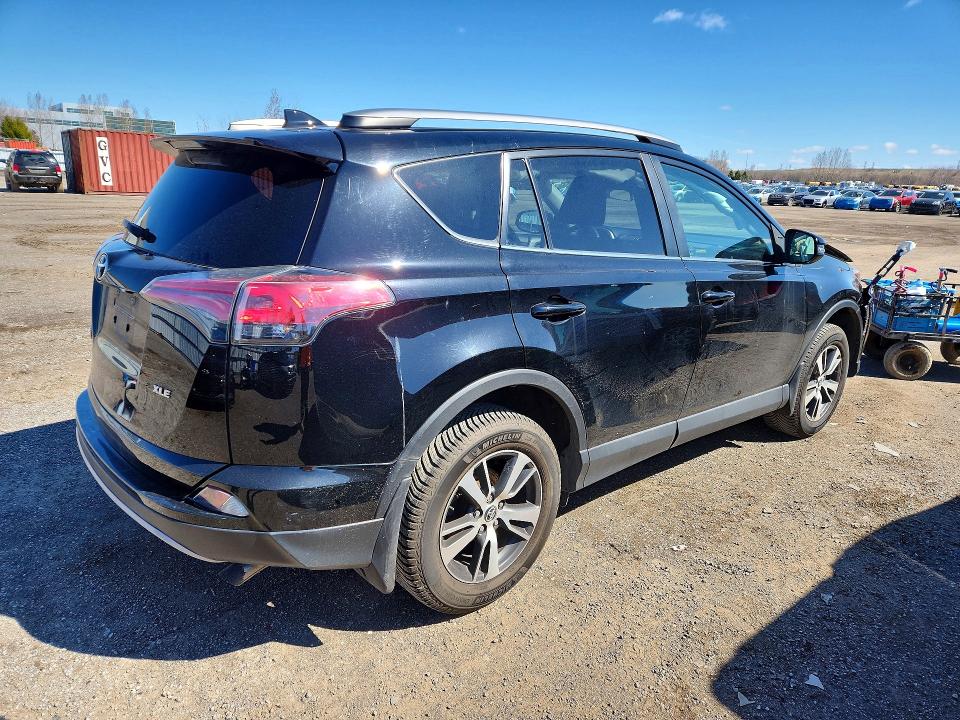 2017 Toyota Rav4 მანქანა იყიდება აუქციონზე, vin: 2T3WFREV3HW368827, აუქციონის ნომერი: 49896876