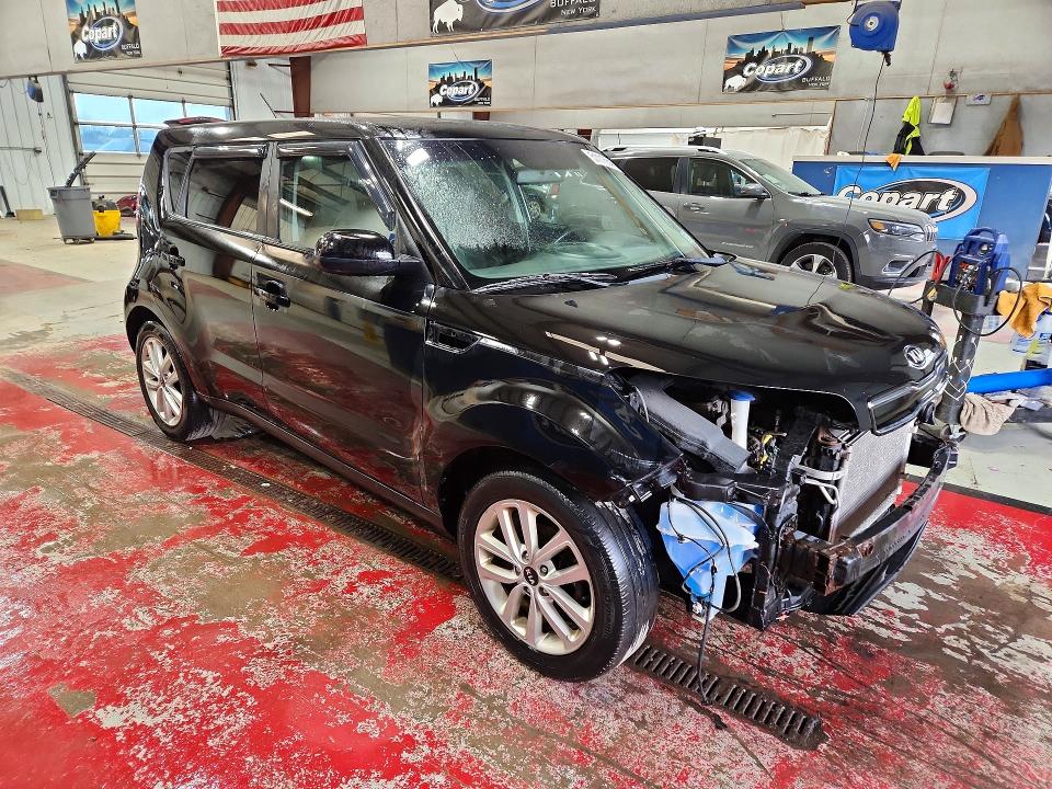 Продажа на аукционе авто 2017 Kia Soul, vin: KNDJP3A53H7418616, номер лота: 51118646