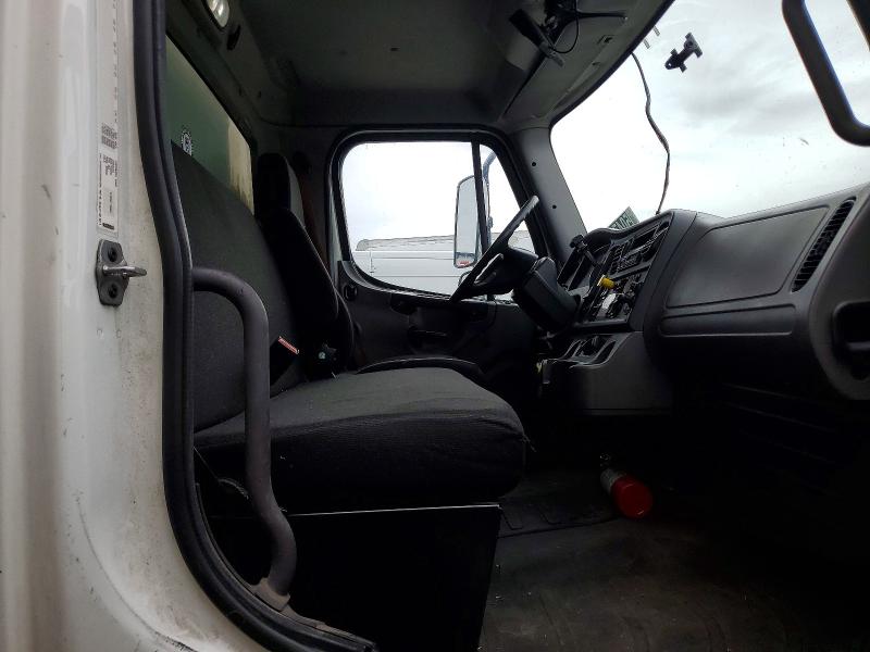 2015 Freightliner M2 მანქანა იყიდება აუქციონზე, vin: 1FVACXDT2FHGS7258, აუქციონის ნომერი: 50471716