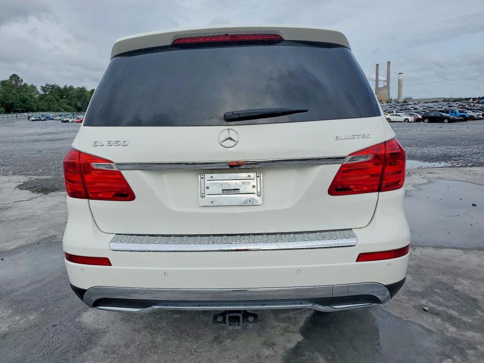 Продажа на аукционе авто 2015 Mercedes-benz Gl, vin: 4JGDF2EEXFA453542, номер лота: 51559326