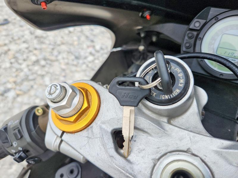 2005 Kawasaki Zx636 მანქანა იყიდება აუქციონზე, vin: JKBZXJC185A003555, აუქციონის ნომერი: 51061866