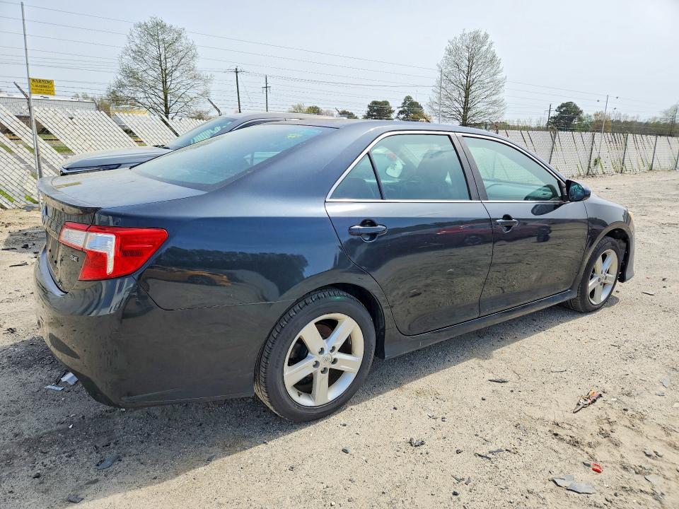 2014 Toyota Camry მანქანა იყიდება აუქციონზე, vin: 4T1BF1FKXEU343030, აუქციონის ნომერი: 49004556