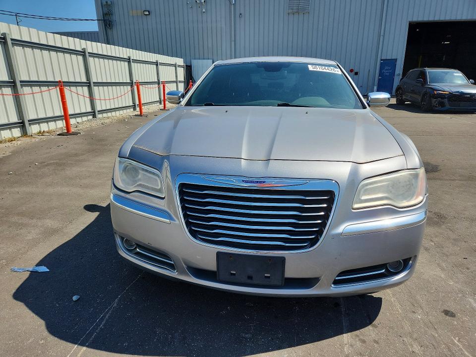 Продажа на аукционе авто 2011 Chrysler 300c, vin: 2C3CA6CT4BH524600, номер лота: 50104426