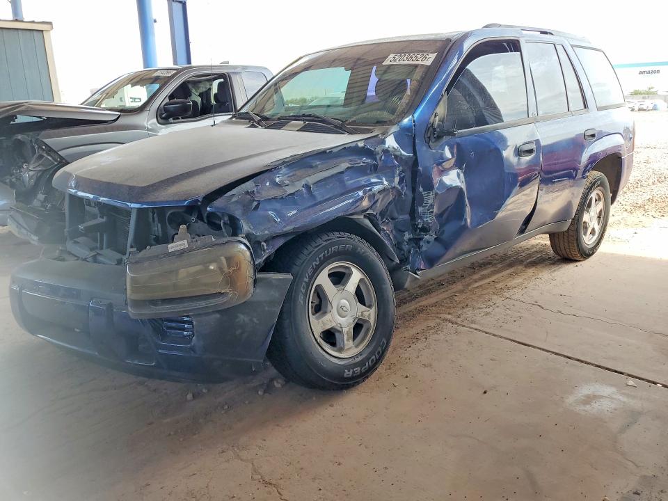 2004 Chevrolet Trailblazer მანქანა იყიდება აუქციონზე, vin: 1GNDS13S042270829, აუქციონის ნომერი: 52036526