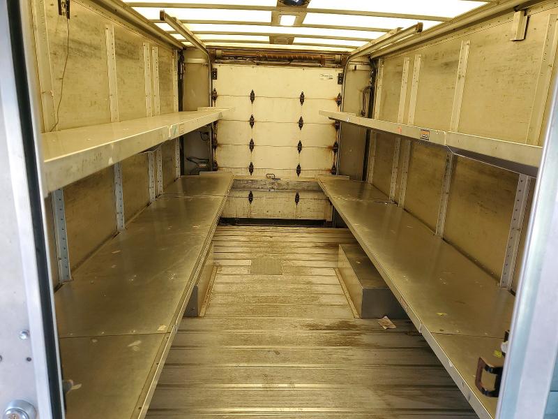 48238576 :رقم المزاد ، 1FC3E4K63KDC48021 vin ، 2019 Ford Econoline مزاد بيع