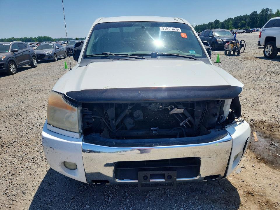 51017626 :رقم المزاد ، 1N6BA0ED1BN311439 vin ، 2011 Nissan Titan مزاد بيع