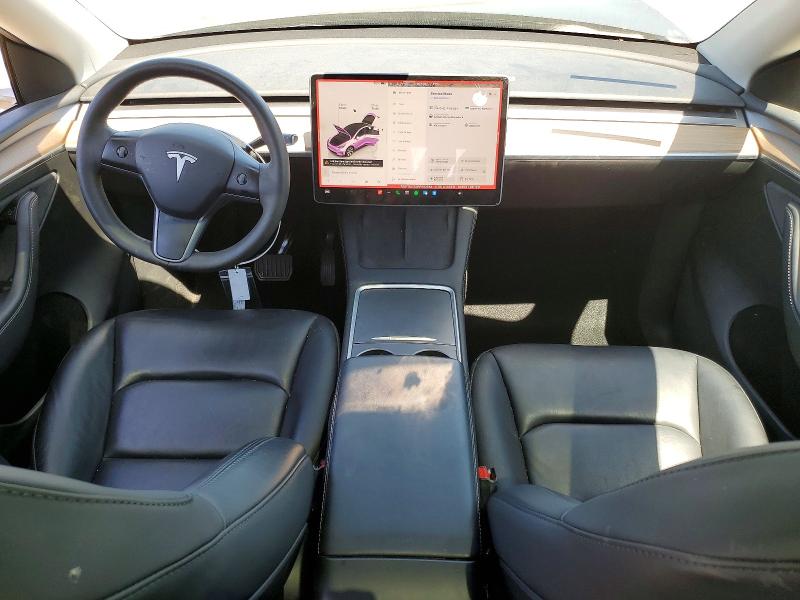 2024 Tesla Model Y მანქანა იყიდება აუქციონზე, vin: 7SAYGAEE3RF993584, აუქციონის ნომერი: 51889086