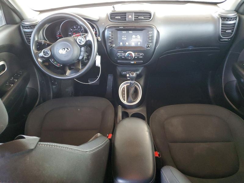 50831196 :رقم المزاد ، KNDJP3A52J7517384 vin ، 2018 Kia Soul مزاد بيع
