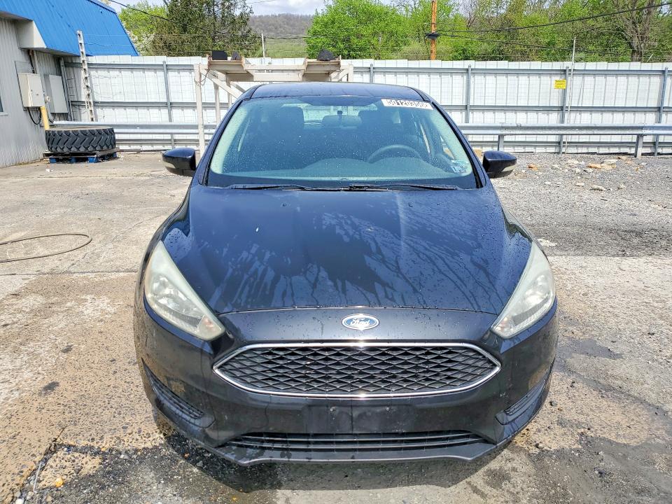 Auction sale of the 2015 Ford Focus, vin: 1FADP3K24FL252120, lot number: 50120356