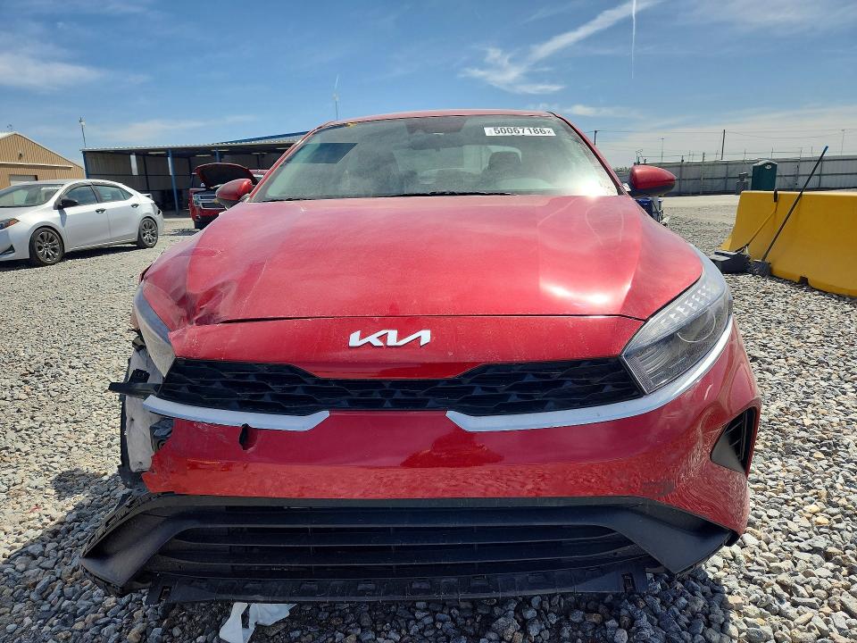 2024 Kia Forte მანქანა იყიდება აუქციონზე, vin: 3KPF24AD0RE819527, აუქციონის ნომერი: 50067186