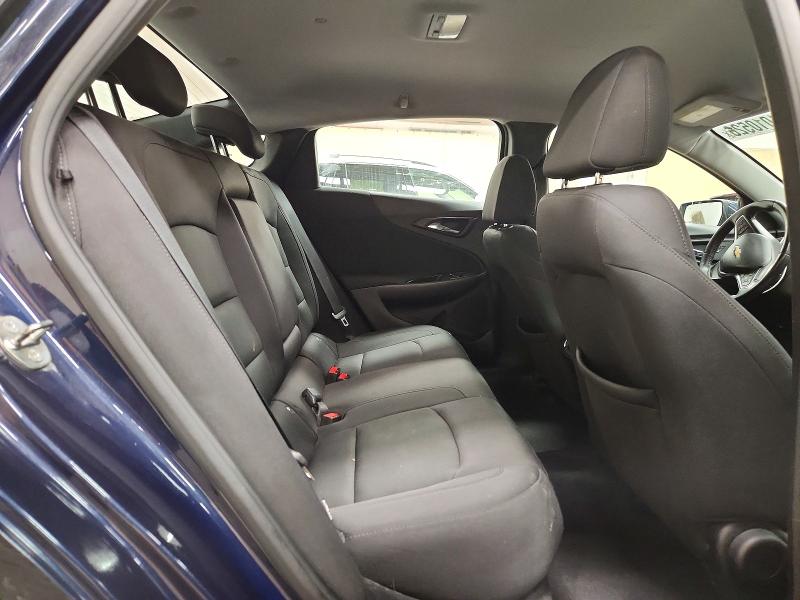51010526 :رقم المزاد ، 1G1ZJ5SU9HF164916 vin ، 2017 Chevrolet Malibu مزاد بيع