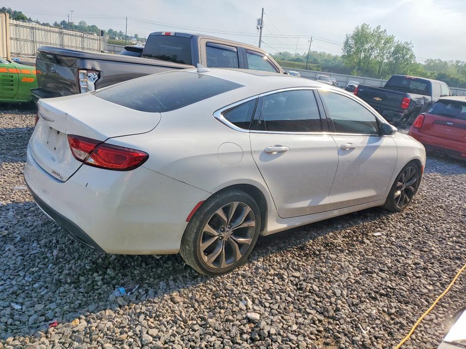 49318516 :رقم المزاد ، 1C3CCCCGXFN662067 vin ، 2015 Chrysler 200 مزاد بيع