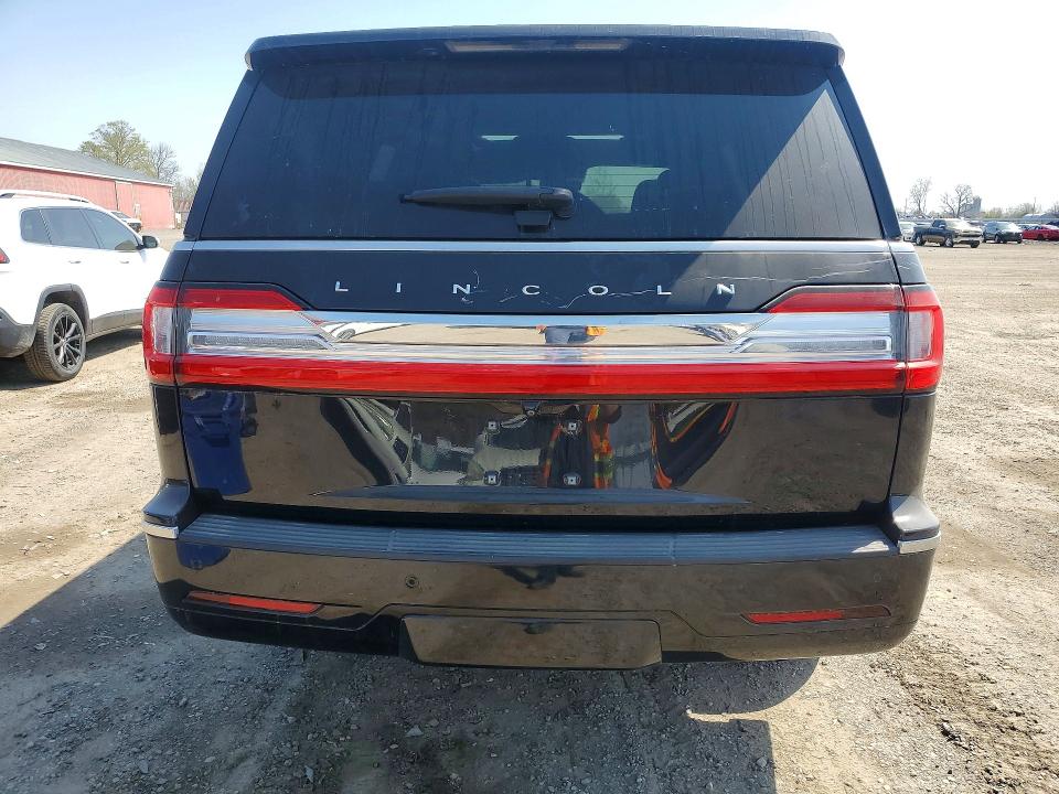 Продажа на аукционе авто 2020 Lincoln Navigator, vin: 5LMJJ2LT5LEL10938, номер лота: 50900786