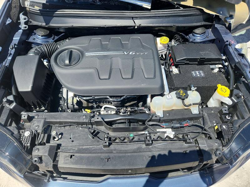 50221946 :رقم المزاد ، 1C4PJLMX1MD106895 vin ، 2021 Jeep Cherokee مزاد بيع