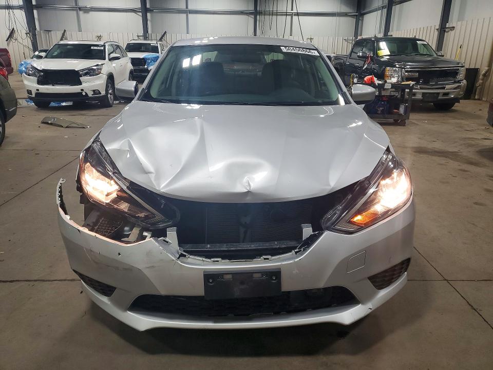 50450866 :رقم المزاد ، 3N1AB7AP2KY230427 vin ، 2019 Nissan Sentra مزاد بيع