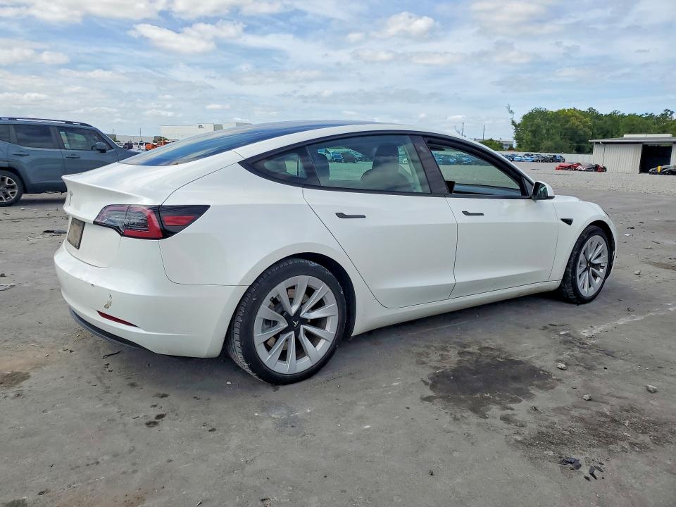 48936956 :رقم المزاد ، 5YJ3E1EA5PF558721 vin ، 2023 Tesla Model 3 مزاد بيع