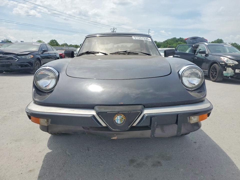 51337036 :رقم المزاد ، ZARBA5416E1018080 vin ، 1984 Alfa Romeo Veloce مزاد بيع