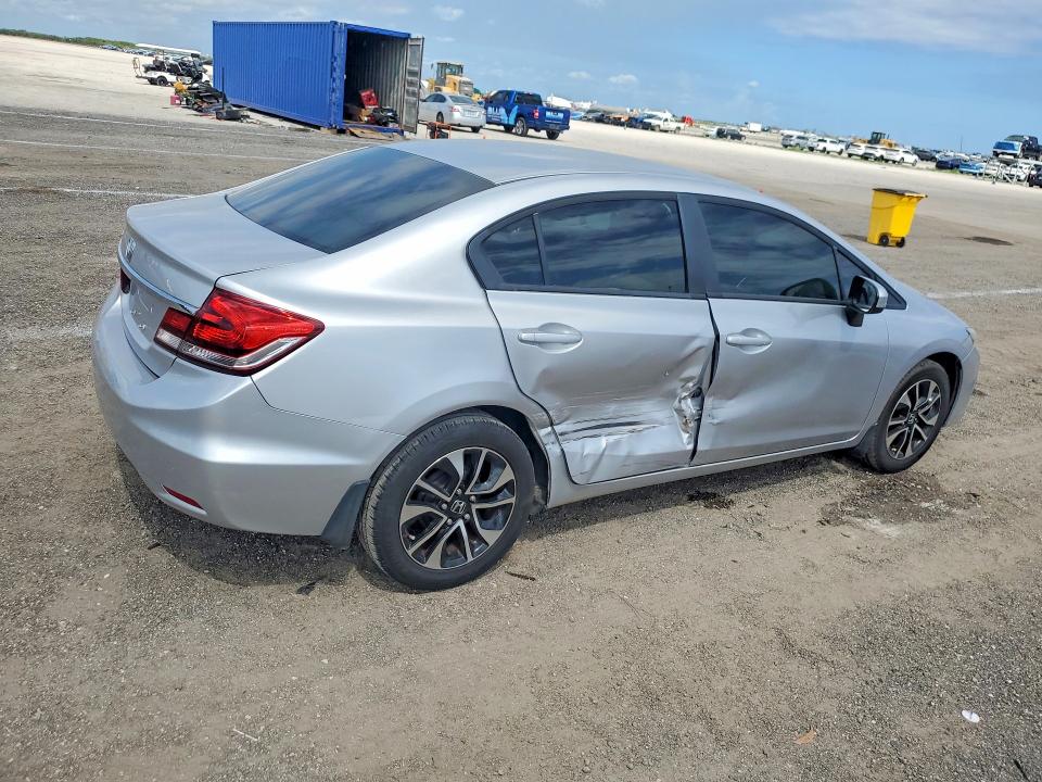 Продаж на аукціоні авто 2015 Honda Civic, vin: 19XFB2F51FE050618, номер лоту: 48480786