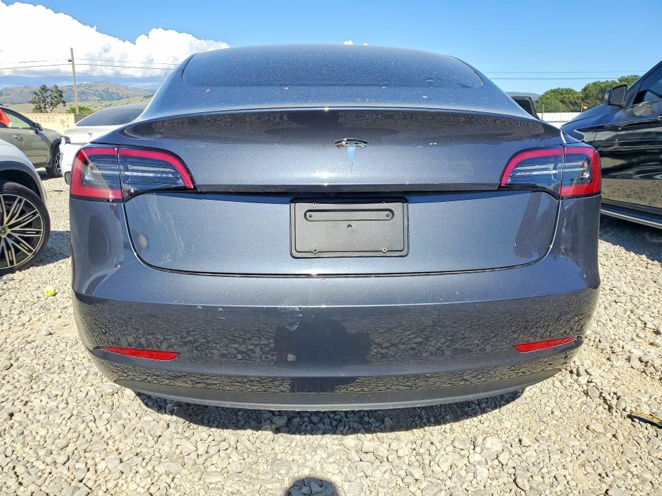 49000286 :رقم المزاد ، 5YJ3E1EA6PF456330 vin ، 2023 Tesla Model 3 مزاد بيع