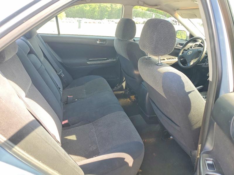 51128936 :رقم المزاد ، 4T1BF32K62U534490 vin ، 2002 Toyota Camry مزاد بيع