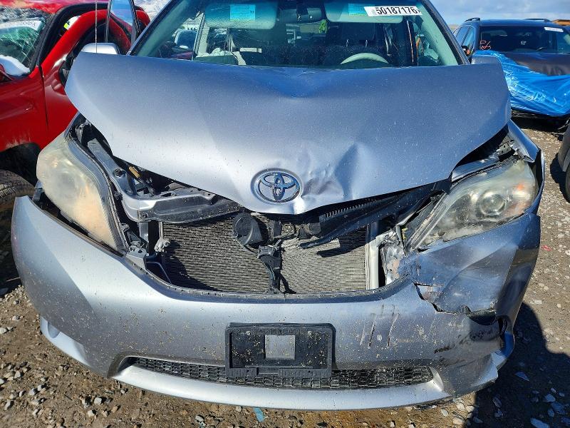 Продажа на аукционе авто 2011 Toyota Sienna, vin: 5TDKK3DC0BS091943, номер лота: 50187176