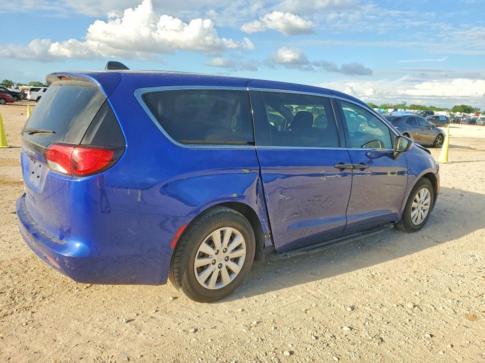Продажа на аукционе авто 2019 Chrysler Pacifica, vin: 2C4RC1AG2KR506034, номер лота: 49648356