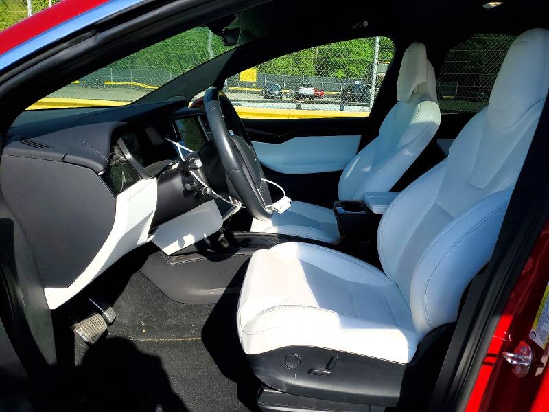 50899406 :رقم المزاد ، 5YJXCAE20JF127355 vin ، 2018 Tesla Model X مزاد بيع