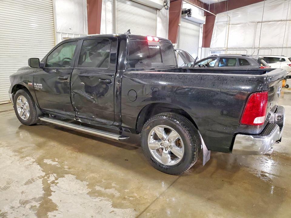 49641726 :رقم المزاد ، 1C6RR6LT7KS622390 vin ، 2019 Ram 1500 Classic مزاد بيع