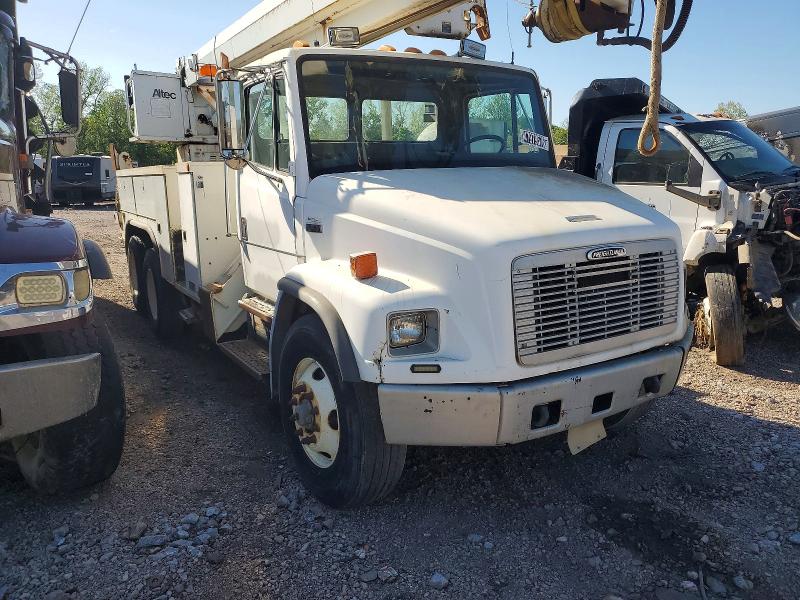53126986 :رقم المزاد ، 1FVHBXAK61HG77554 vin ، 2001 Freightliner Fl80 مزاد بيع