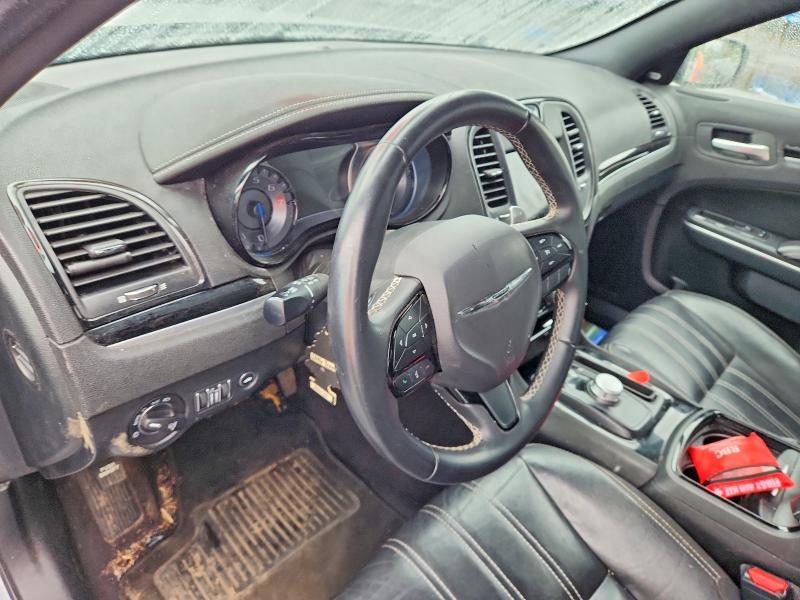 50512296 :رقم المزاد ، 2C3CCABG0JH214461 vin ، 2018 Chrysler 300 مزاد بيع