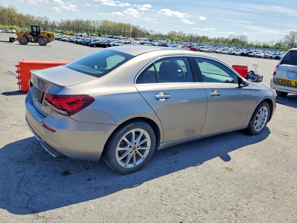 Продажа на аукционе авто 2019 Mercedes-benz A, vin: WDD3G4FB0KW007013, номер лота: 51450916
