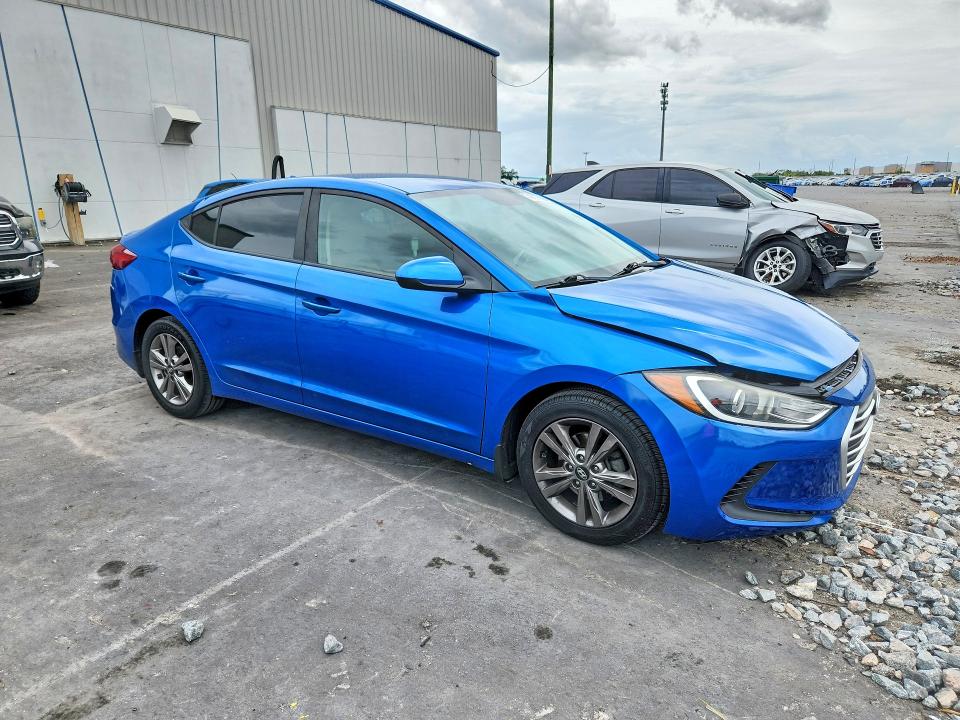Продаж на аукціоні авто 2018 Hyundai Elantra, vin: KMHD84LF0JU698312, номер лоту: 49077926