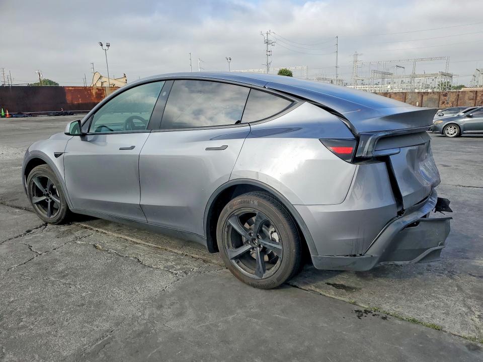 Продаж на аукціоні авто 2026 Tesla Model Y, vin: 7SAYGDEE4TF395349, номер лоту: 49127326