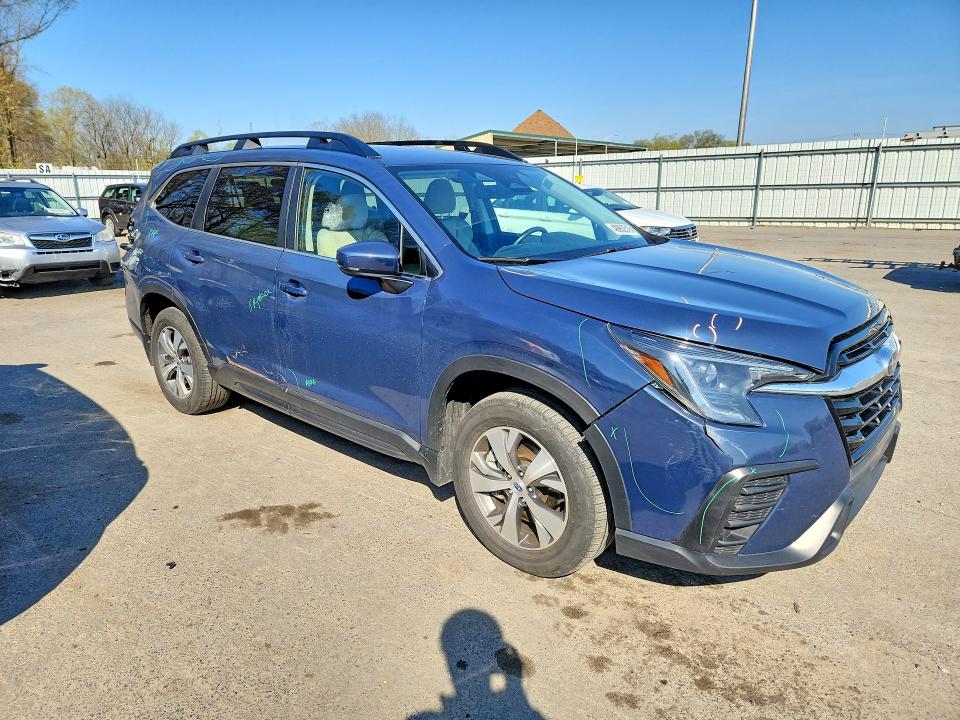 2024 Subaru Ascent მანქანა იყიდება აუქციონზე, vin: 4S4WMAED3R3447686, აუქციონის ნომერი: 48962516